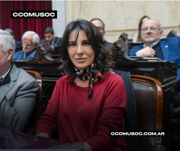 La diputada Natalia De la Sota